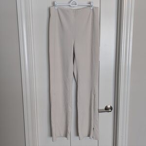 Lululemon Softstreme Ribbed Zip Leg 34" Pant - Off White sz 12